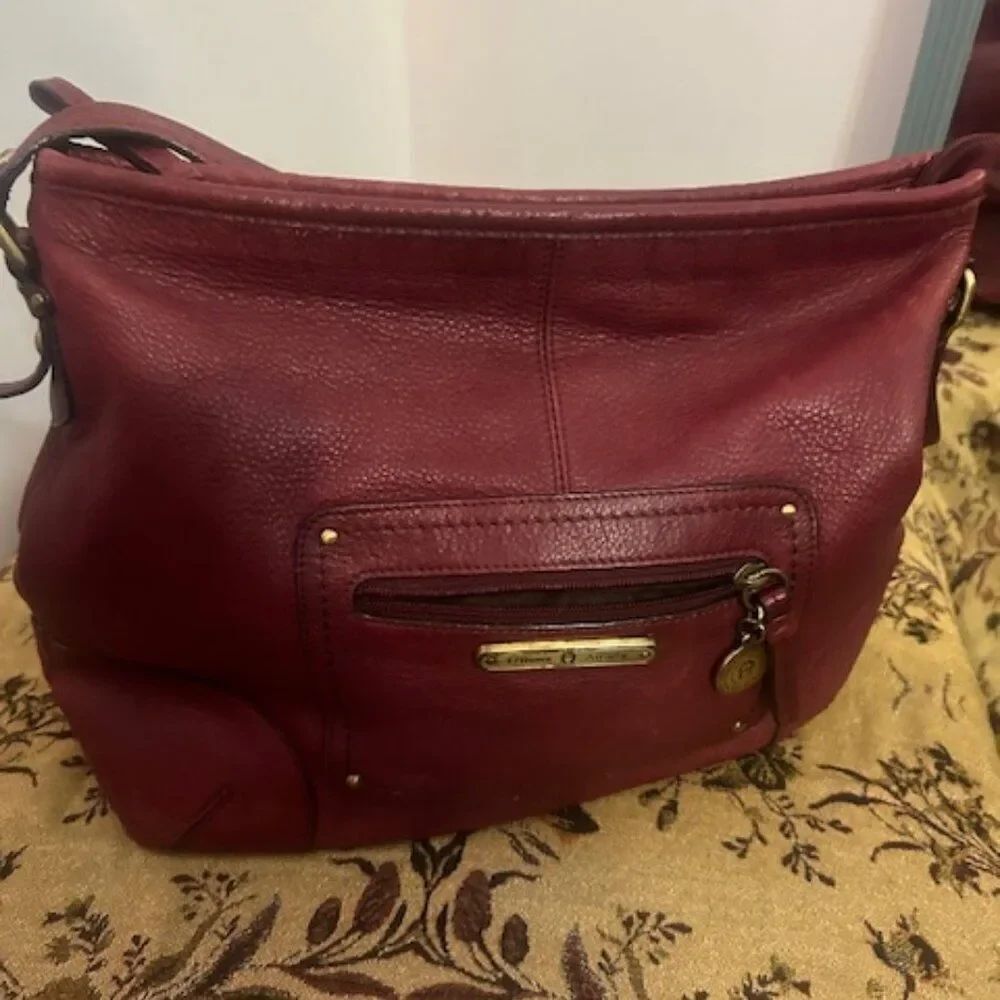 Etienne Aigner Vintage "90" Burgundy Soft Leather shoulder bag